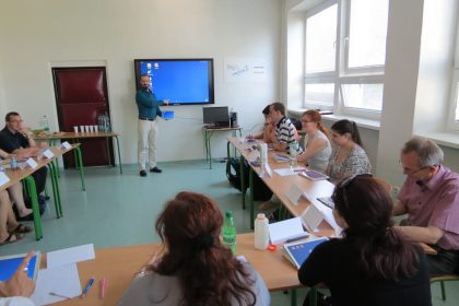 Projekt Škola na dotyk Univerzita aj pre pracovníkov FF UKF