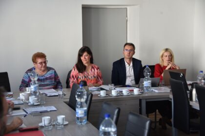 Vedecké kolokvium o Kritickej reflexii slovenského literárnovedného a translatologického výskumu v kontexte západoeurópskej tradície a súčasnej podoby humanitných štúdií.