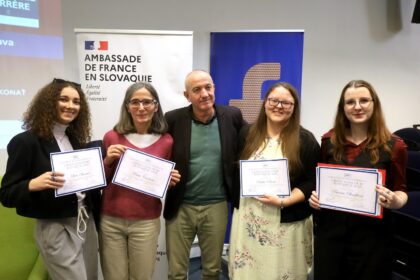 Účasť študentiek Katedry romanistiky a germanistiky FF UKF na Choix Goncourt 2026