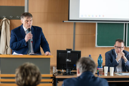 Katedra histórie FF UKF v Nitre hostila členov a členky Česko-slovenskej komisie historikov. Laureátom Plakety SHS sa stal prof. Jan Rychlík